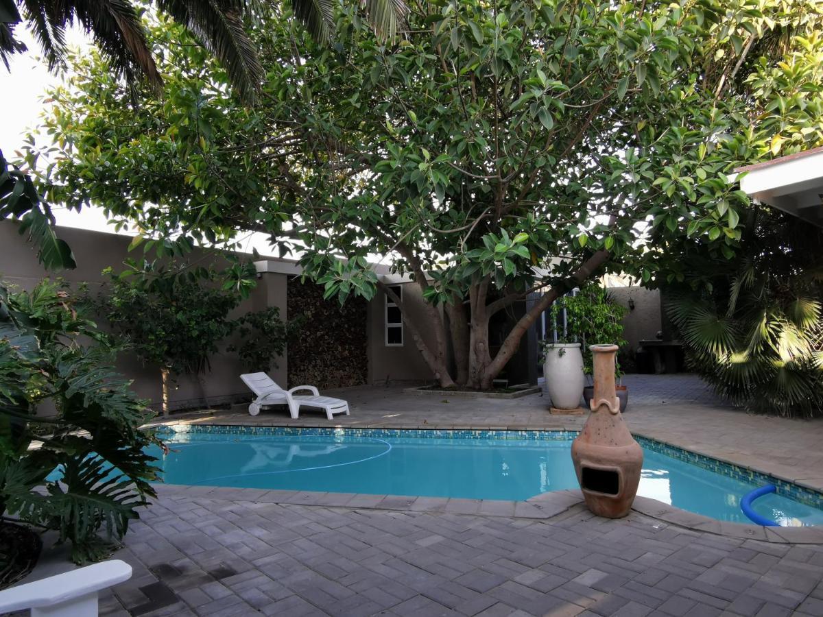 Mulberry Gardens Self Catering Apartment Swakopmund Luaran gambar